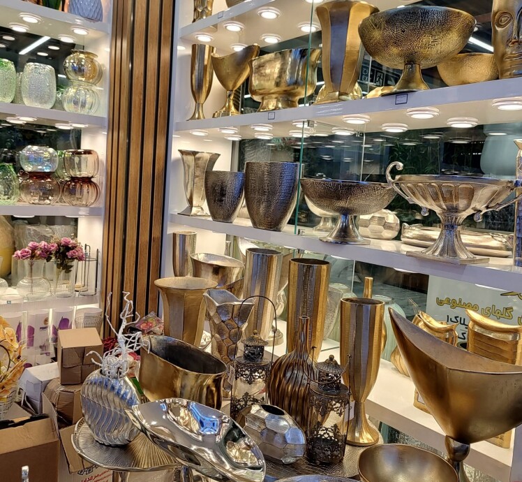 خرید گلدان آلومینیومی دو رنگ طلایی و نقرهای